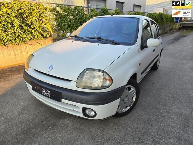 Wit Gebruikt 1998 Renault Clio II | € 1.799 (Eerlijke prijs) - Afbeelding 1/4