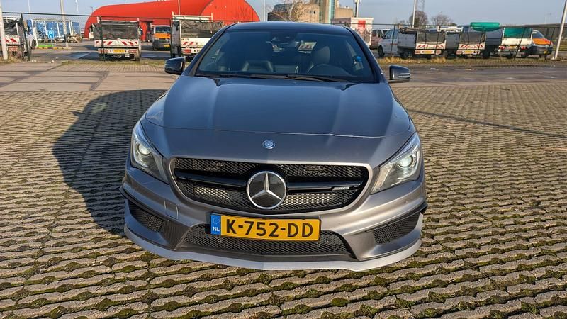 Occasion Mercedes CLA45 AMG Shooting Brake AMG 2015 Grijs (metallic) Stationwagen