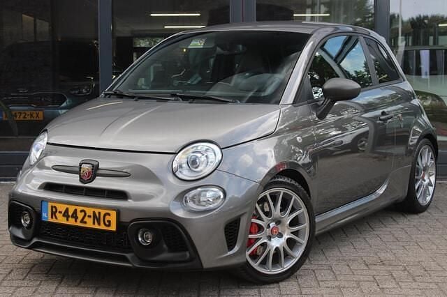 Grijs Gebruikt 2018 Fiat 500 Abarth Hatchback | € 18.950 - Afbeelding 1/4