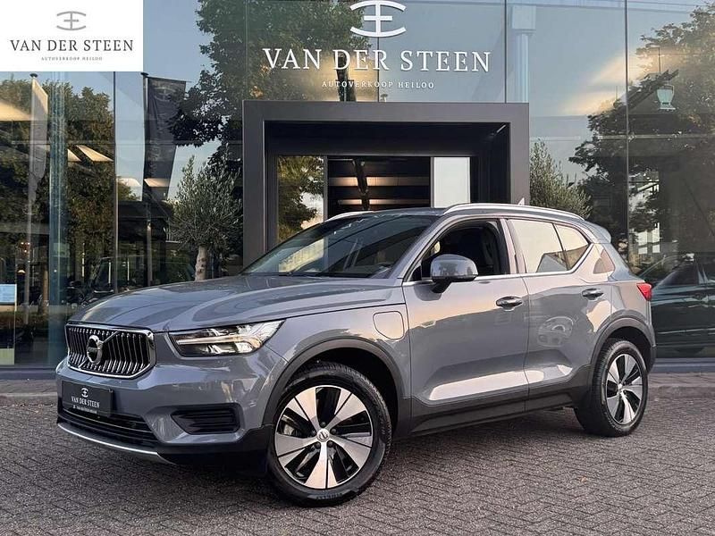 Blauw Gebruikt 2022 Volvo XC40 Business Edition SUV | € 30.750 (Super prijs) - Afbeelding 1/4