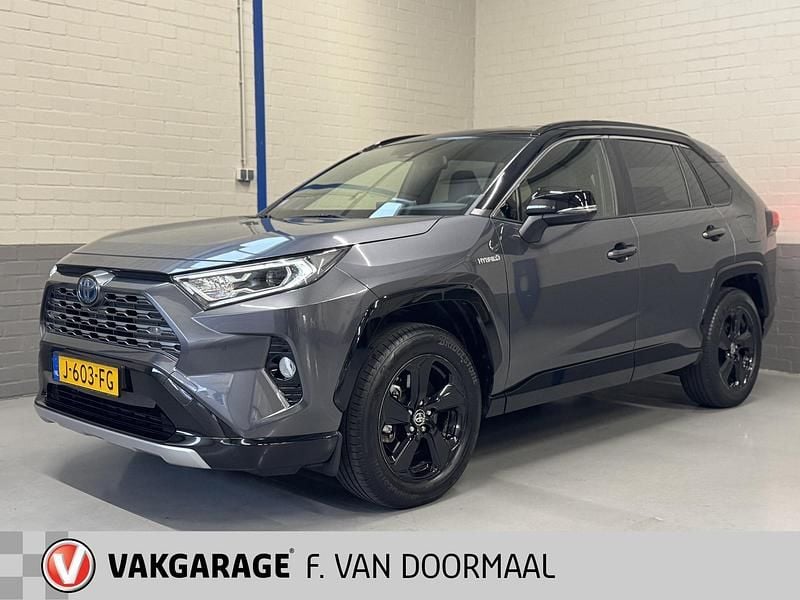 Grijs Gebruikt 2020 Toyota RAV4 SUV | € 31.900 - Afbeelding 1/4