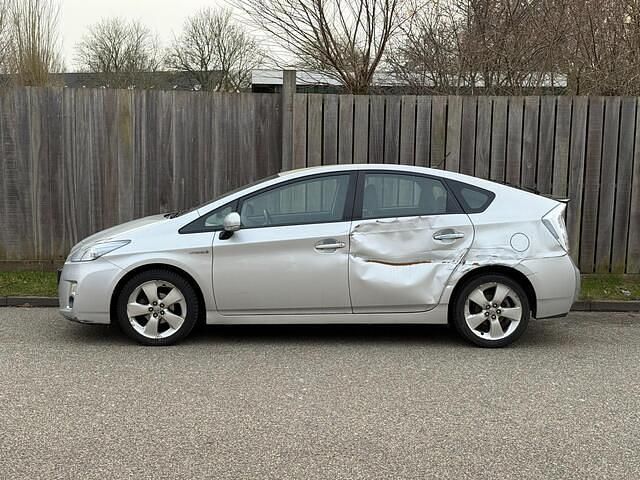 Occasion Toyota Prius 99 PK (72 kW) 2010 Grijs Hatchback