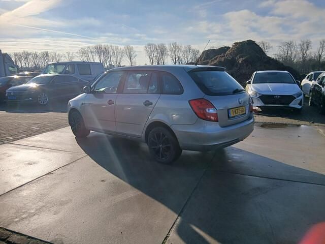 Occasion Skoda Fabia 60 PK (44 kW) 2009 Beige Stationwagen