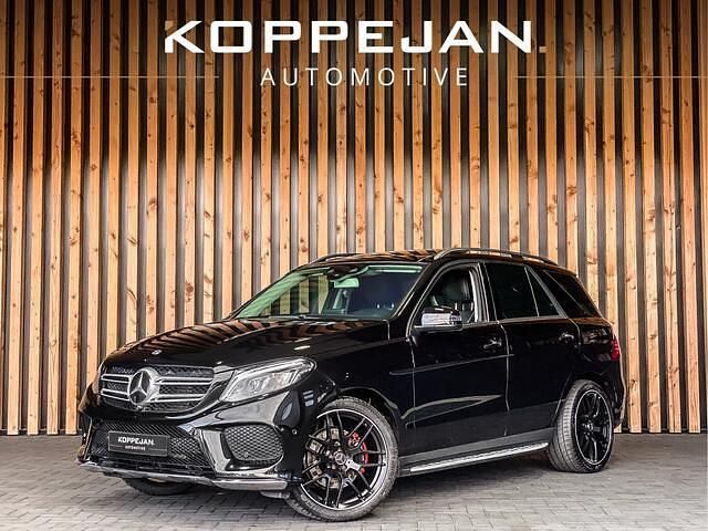 Zwart Gebruikt 2017 Mercedes GLE350 AMG Van | € 37.900 (Duur) - Afbeelding 1/3