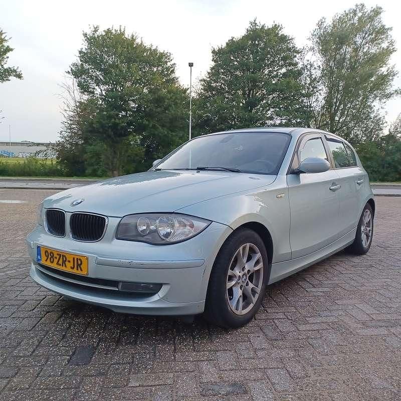 Groen Gebruikt 2008 BMW 118 Hatchback | € 2.750 (Super prijs) - Afbeelding 1/4