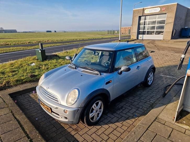 Occasion 2005 Mini ONE Hatchback | € 1.500 (Super prijs) - Afbeelding 1/4