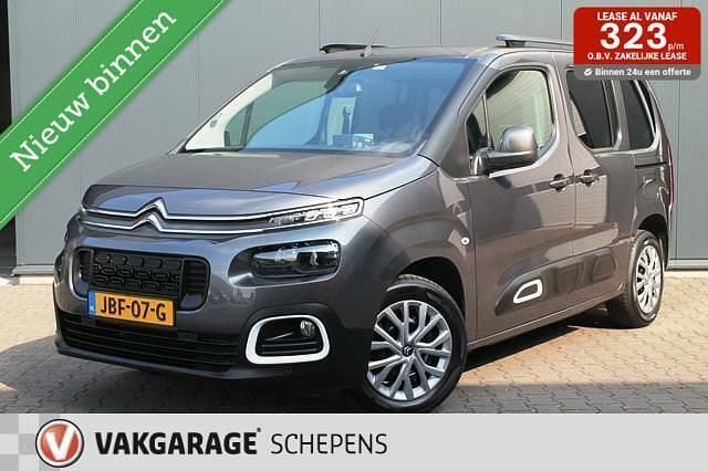 Grijs Gebruikt 2019 Citroën Berlingo PureTech MPV | € 19.950 (Iets duurder) - Afbeelding 1/4