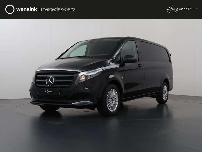 Zwart Nieuw 2025 Mercedes e-Vito MPV | € 53.110 (Goede deal) - Afbeelding 1/4