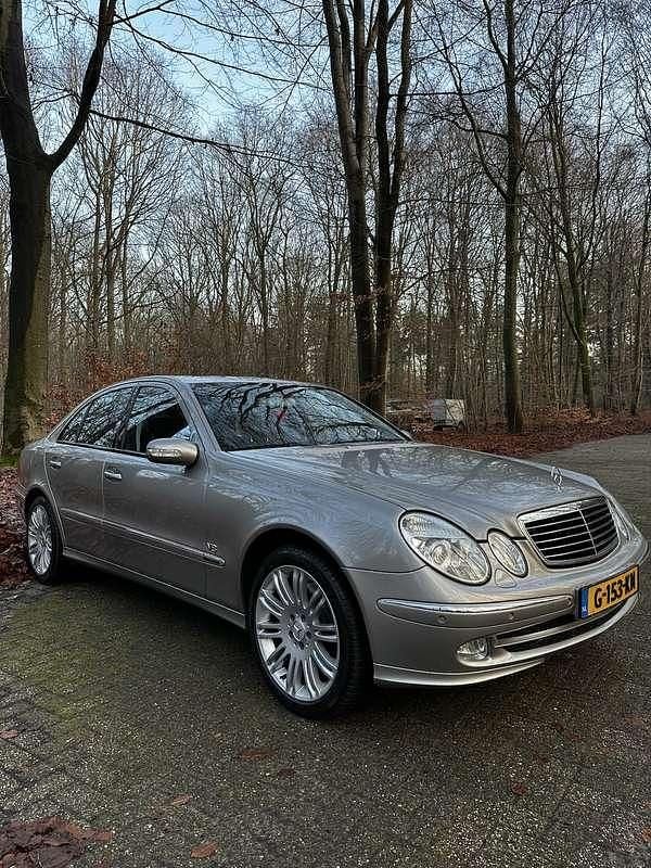 Occasion 2004 Mercedes E500 Avantgarde Sedan | € 12.500 (Iets duurder) - Afbeelding 1/4