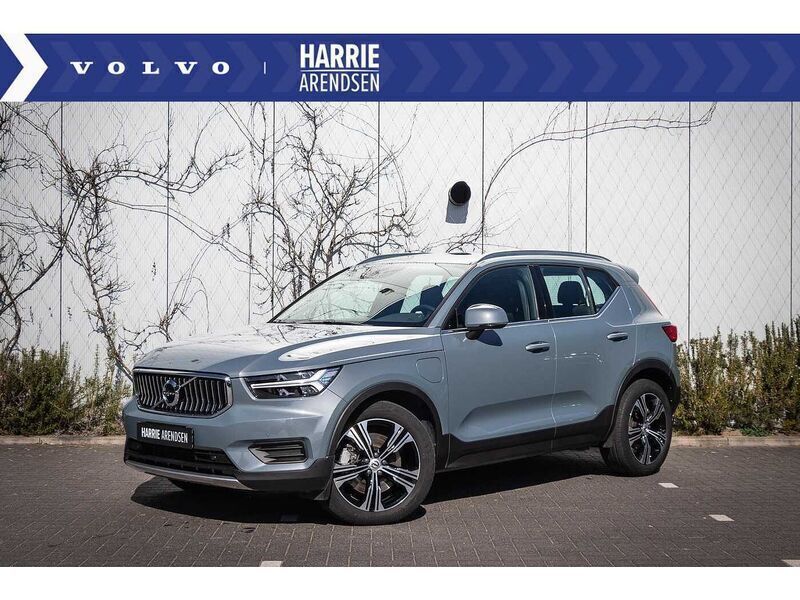 Grijs Gebruikt 2018 Volvo XC40 Inscription SUV | € 32.899 (Super prijs) - Afbeelding 1/4