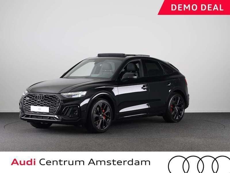 Zwart, metallic lak Nieuw 2025 Audi Q5 Sportback Competition SUV | € 82.949 - Afbeelding 1/3