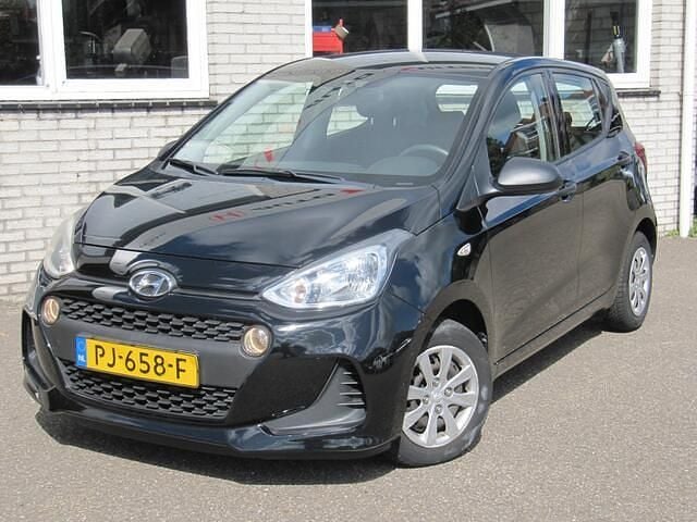 Zwart Gebruikt 2017 Hyundai i10 Hatchback | € 7.750 (Eerlijke prijs) - Afbeelding 1/4