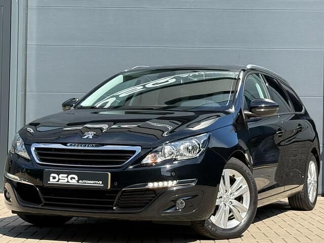 Zwart Gebruikt 2017 Peugeot 308 Stationwagen | € 9.950 (Eerlijke prijs) - Afbeelding 1/4