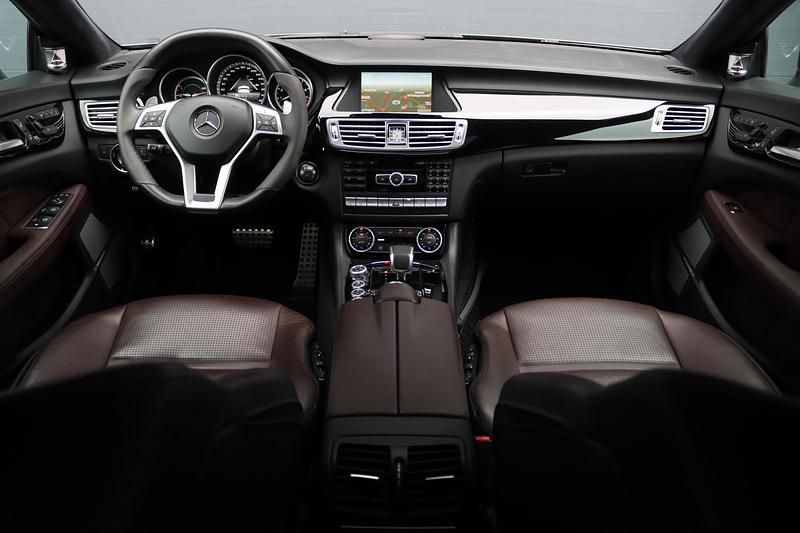 Occasion Mercedes CLS63 AMG AMG 558 PK (410 kW) 2013 Grijs Stationwagen