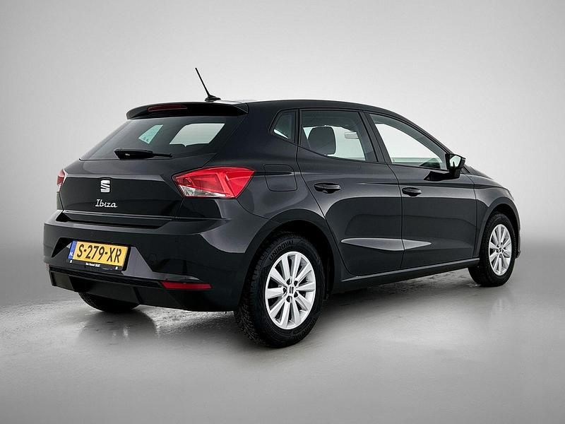 Occasion Seat Ibiza Business 95 PK (69 kW) 2023 Zwart Hatchback