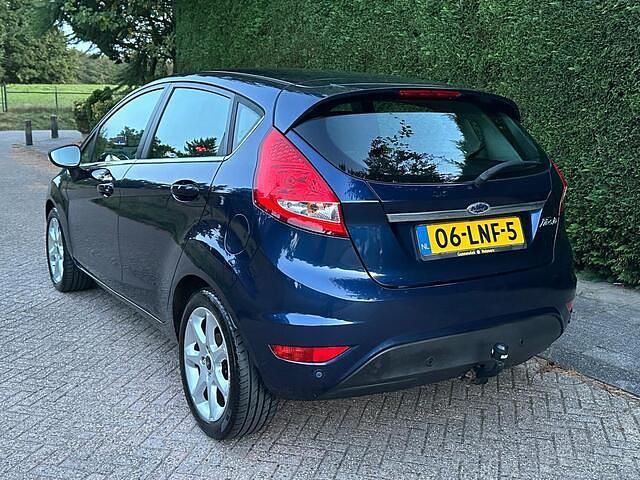 Occasion Ford Fiesta Titanium 82 PK (60 kW) 2010 Blauw Hatchback