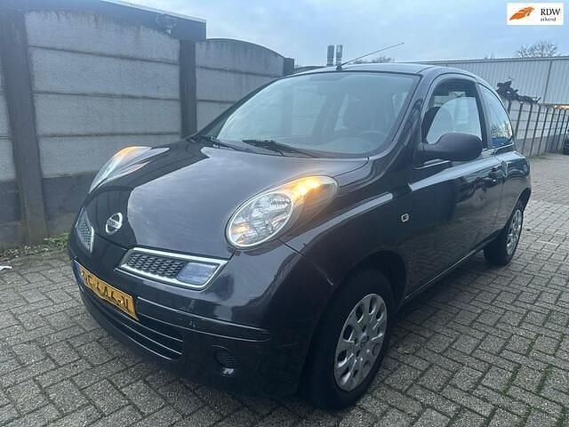 Zwart Occasion 2009 Nissan Micra Hatchback | € 1.245 (Goede deal) - Afbeelding 1/4
