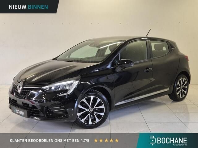 Zwart Gebruikt 2020 Renault Clio V Zen Hatchback | € 12.250 (Eerlijke prijs) - Afbeelding 1/4
