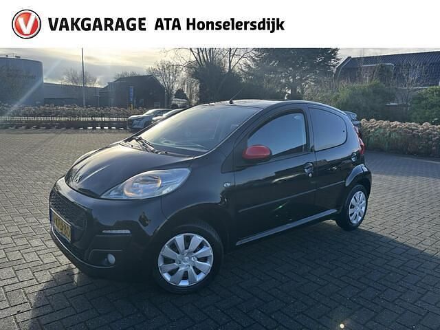Occasion Peugeot 107 Active 68 PK (50 kW) 2013 Zwart Hatchback