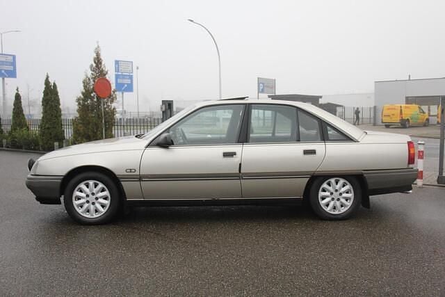 Occasion Opel Omega 116 PK (85 kW) 1988 Groen Sedan
