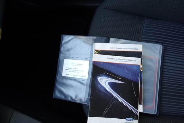 Occasion Ford Fiesta Limited 60 PK (44 kW) 2011 Blauw (metallic) Hatchback