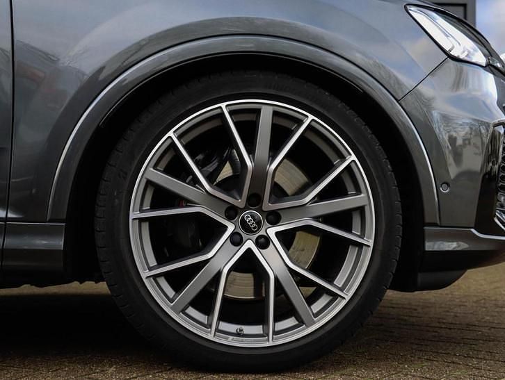 Occasion Audi SQ7 Premium 507 PK (372 kW) 2022 Grijs SUV