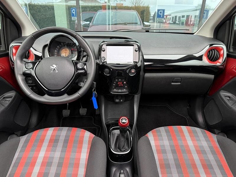 Occasion Peugeot 108 Collection 2022 Rood Hatchback