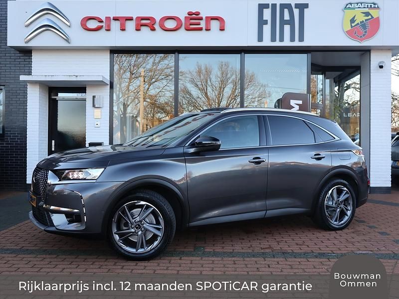 Grijs (metallic) Gebruikt 2022 DS Automobiles DS7 Crossback Rivoli SUV | € 28.950 (Eerlijke prijs) - Afbeelding 1/4