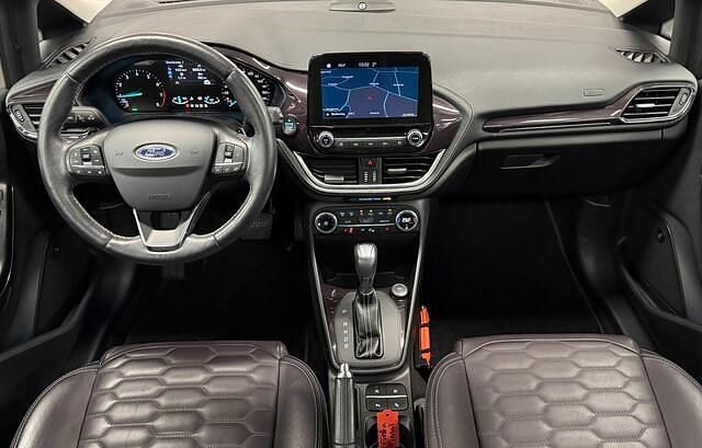 Occasion Ford Fiesta Vignale 101 PK (74 kW) 2017 Grijs Hatchback