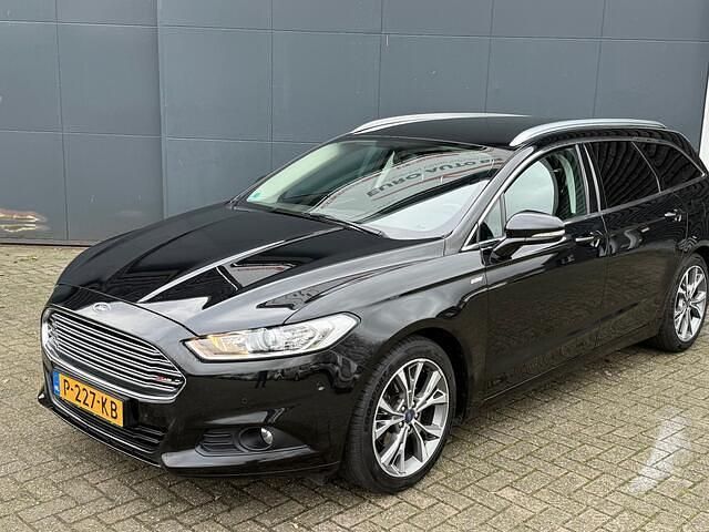 Occasion Ford Mondeo Titanium 165 PK (121 kW) 2018 Zwart (metallic) Stationwagen