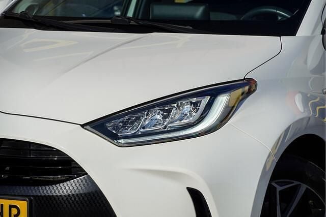Occasion Toyota Yaris Style 80 PK (58 kW) 2021 Wit Hatchback