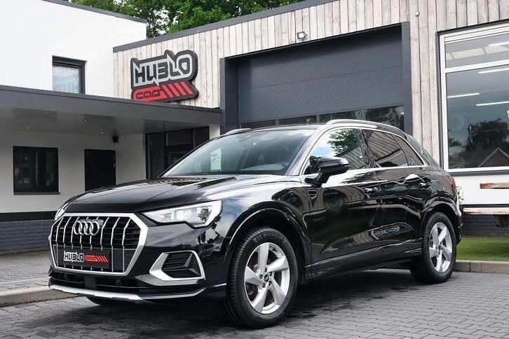 Zwart Occasion 2021 Audi Q3 S-Line SUV | € 32.950 (Iets duurder) - Afbeelding 1/4