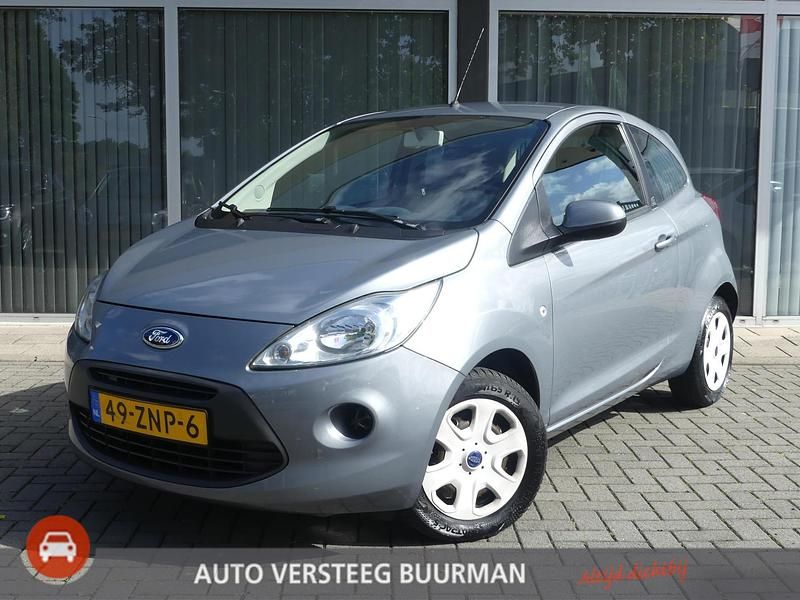Grijs Gebruikt 2013 Ford Ka Champions Edition Hatchback | € 5.240 (Eerlijke prijs) - Afbeelding 1/4