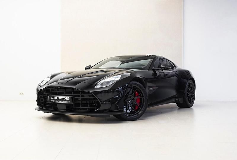 Zwart (metallic) Nieuw 2025 Aston Martin Vanquish Coupé | € 599.900 - Afbeelding 1/4