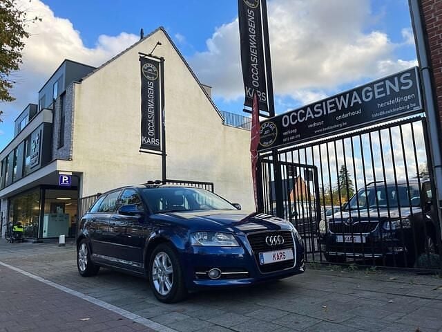 Blauw Gebruikt 2012 Audi A3 Attraction Stationwagen | € 11.990 (Eerlijke prijs) - Afbeelding 1/4