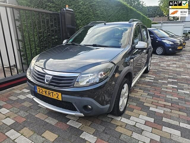 Grijs Occasion 2010 Dacia Sandero Stepway Hatchback | € 1.650 (Super prijs) - Afbeelding 1/4