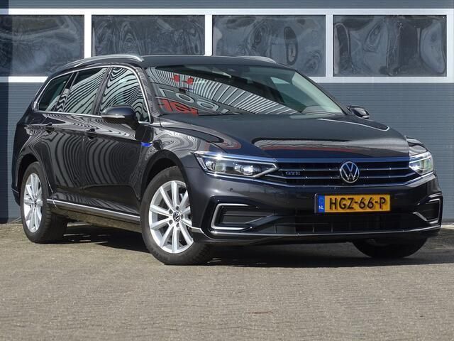 Occasion VW Passat Business 218 PK (160 kW) 2021 Grijs Stationwagen