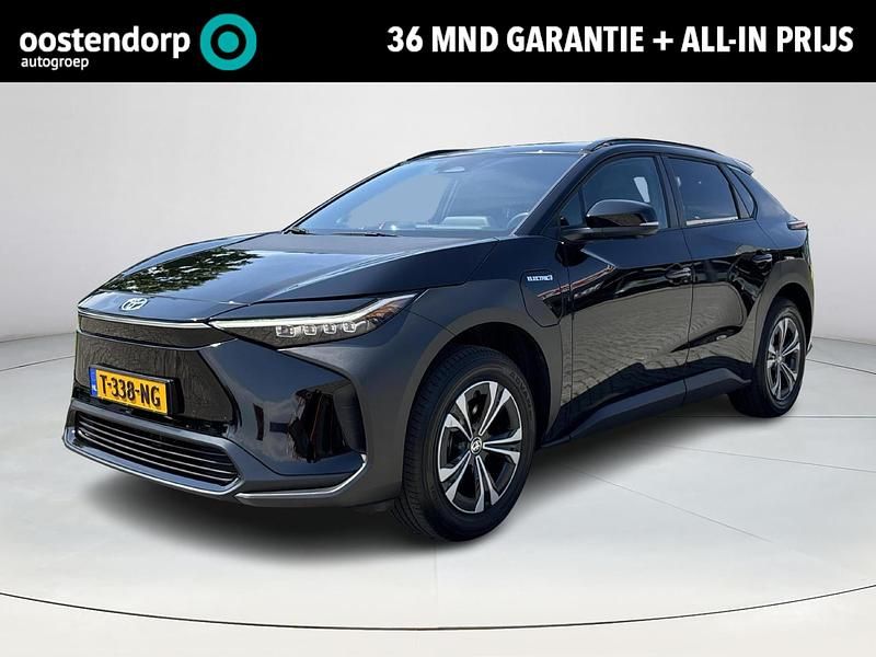 Zwart Gebruikt 2023 Toyota bZ4X Edition SUV | € 33.950 (Eerlijke prijs) - Afbeelding 1/4