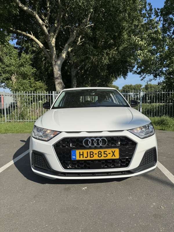 Wit Gebruikt 2020 Audi A1 Hatchback | € 17.999 (Super prijs) - Afbeelding 1/4
