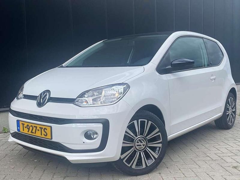 Wit Gebruikt 2017 VW up! Sound Hatchback | € 6.950 (Iets duurder) - Afbeelding 1/4