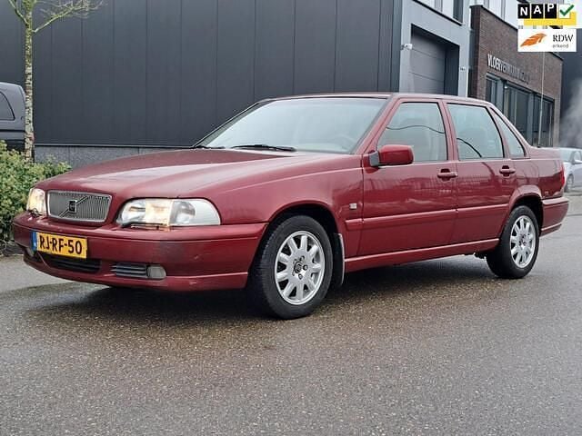 Occasion Volvo S70 144 PK (105 kW) 1997 Rood Sedan