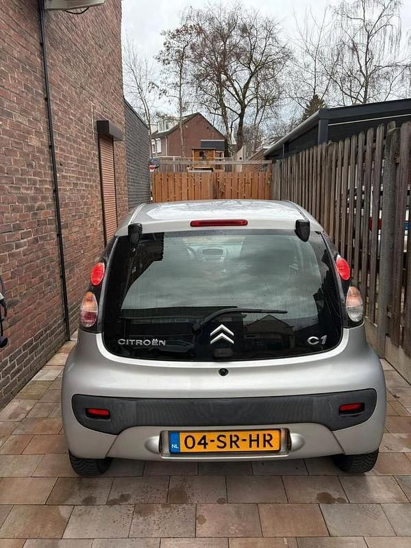 Occasion 2006 Citroën C1 Hatchback | € 700 (Super prijs) - Afbeelding 1/4