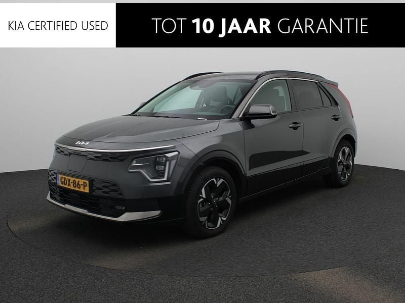 Grijs Gebruikt 2024 Kia e-Niro Advance SUV | € 32.440 (Goede deal) - Afbeelding 1/2