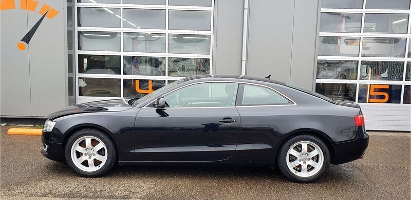 Zwart Gebruikt 2009 Audi A5 Proline Coupé | € 24.950 - Afbeelding 1/4
