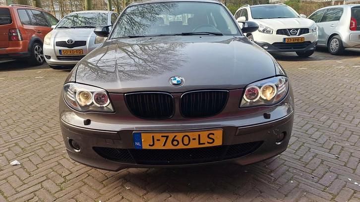 Occasion BMW 118 Sport Line 129 PK (94 kW) 2005 Bruin Hatchback