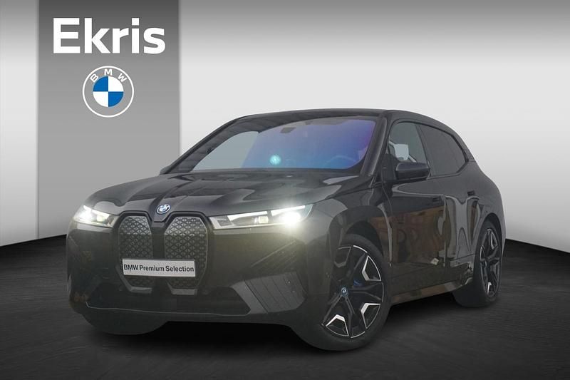 Grijs Occasion 2023 BMW iX Executive SUV | € 55.900 (Iets duurder) - Afbeelding 1/4