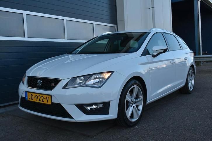 Occasion Seat Leon ST FR 150 PK (110 kW) 2016 Wit Stationwagen