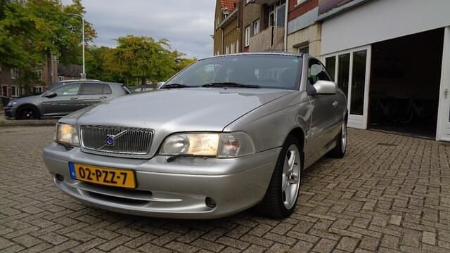 Grijs Gebruikt 2001 Volvo C70 Coupé | € 3.950 - Afbeelding 1/4