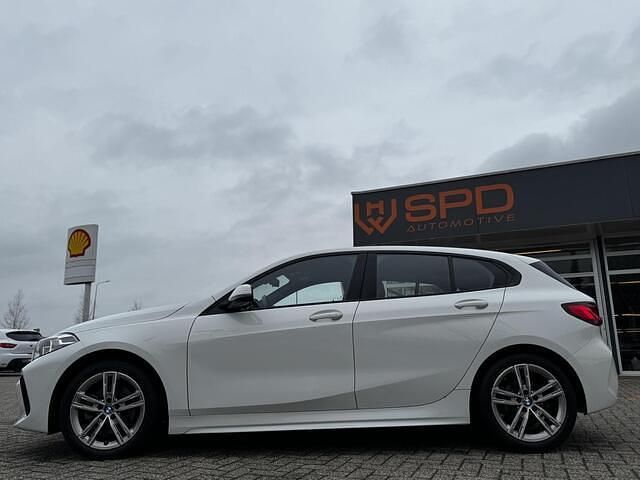 Occasion BMW 118 M Sport 136 PK (100 kW) 2022 Wit (metallic) Hatchback