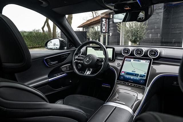 Occasion Mercedes C300 AMG line 259 PK (190 kW) 2022 Zwart Sedan